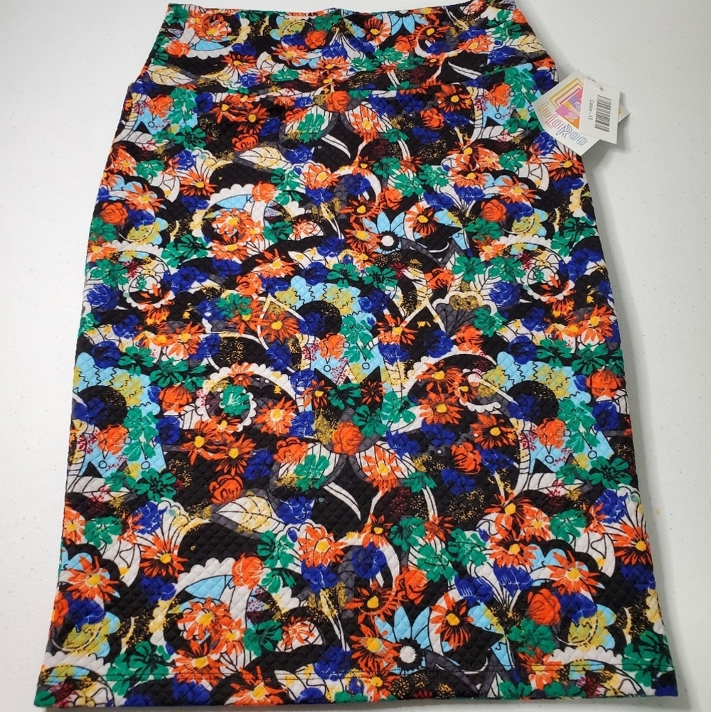 NWT Lularoe Cassie Skirt sz: XS